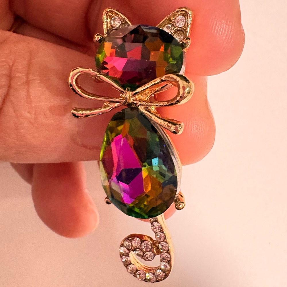 Vintage inspired Multicolor cat brooch with bright rhinestone Brooch